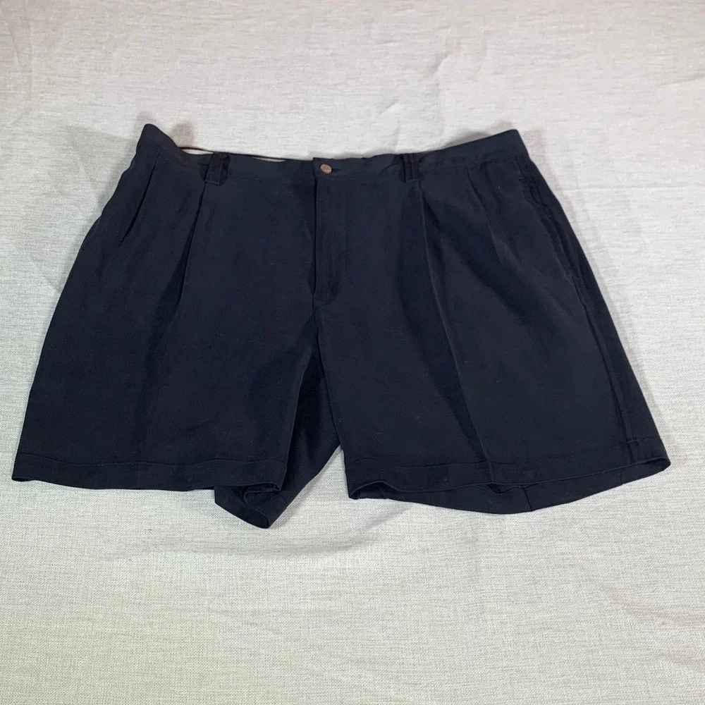 Tommy Bahama Relax Mens 40 Black 100% Silk Pleated Front Casual Shorts RN 86549